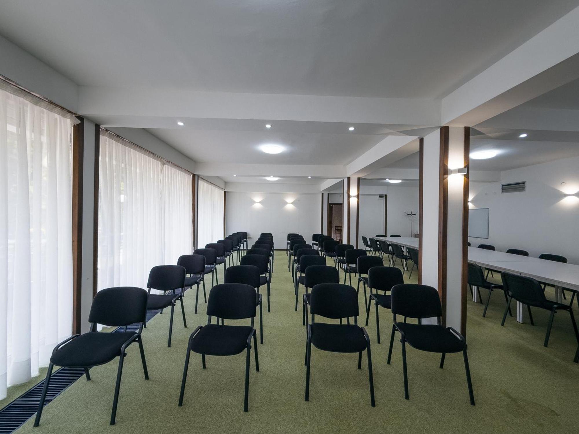 Hotel Gradche Kočani Екстериор снимка