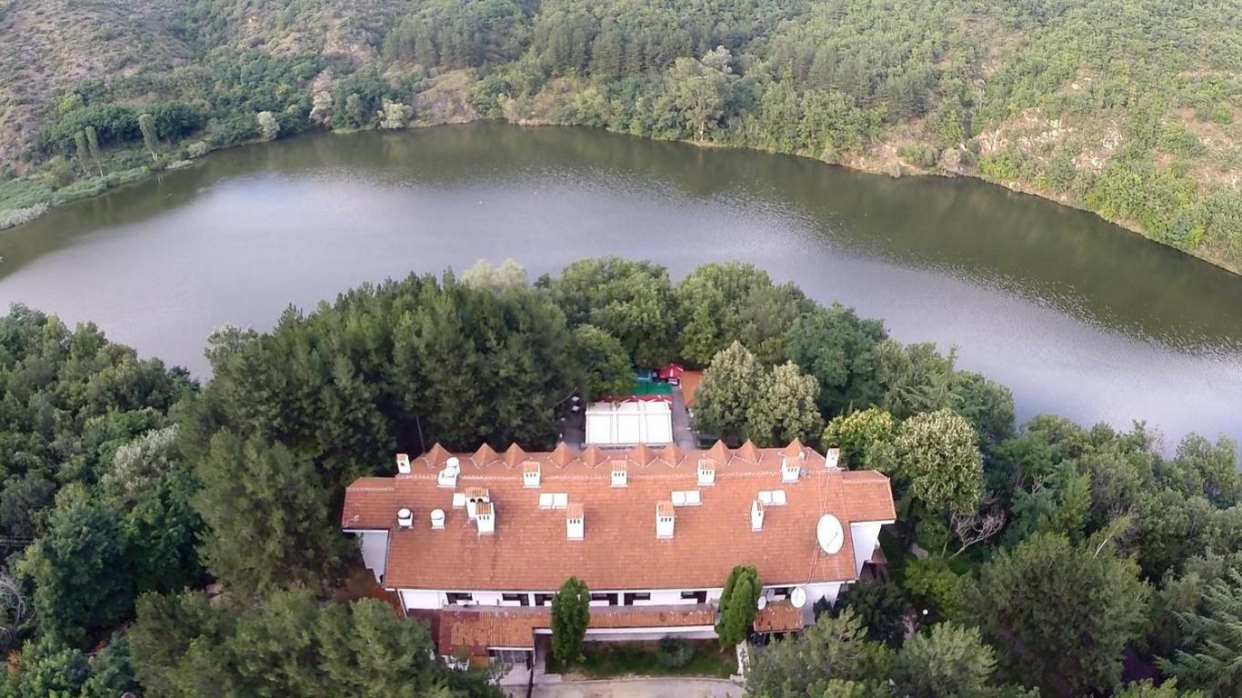 Hotel Gradche Kočani Екстериор снимка